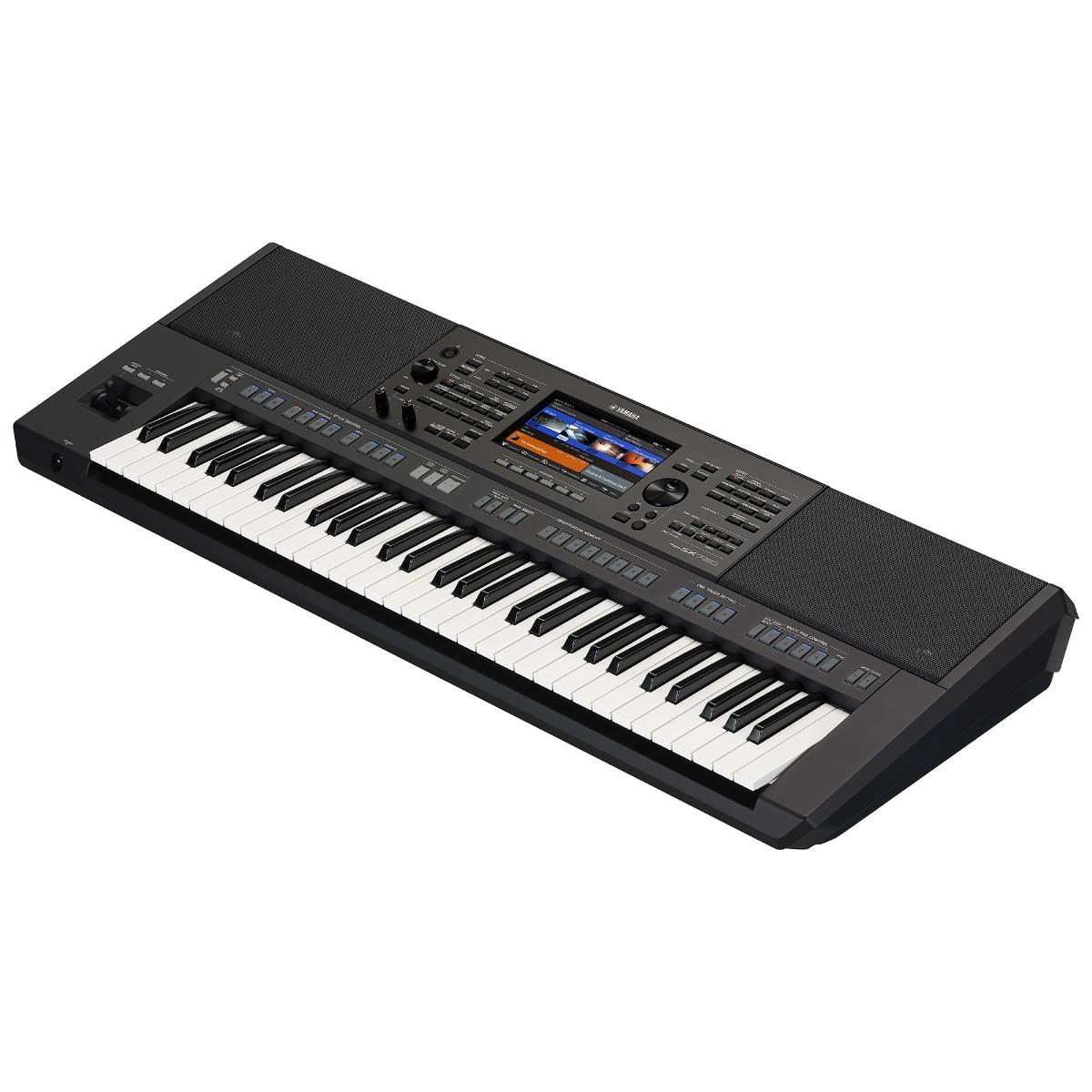 Yamaha PSR-SX720 Arranger Workstation keyboard